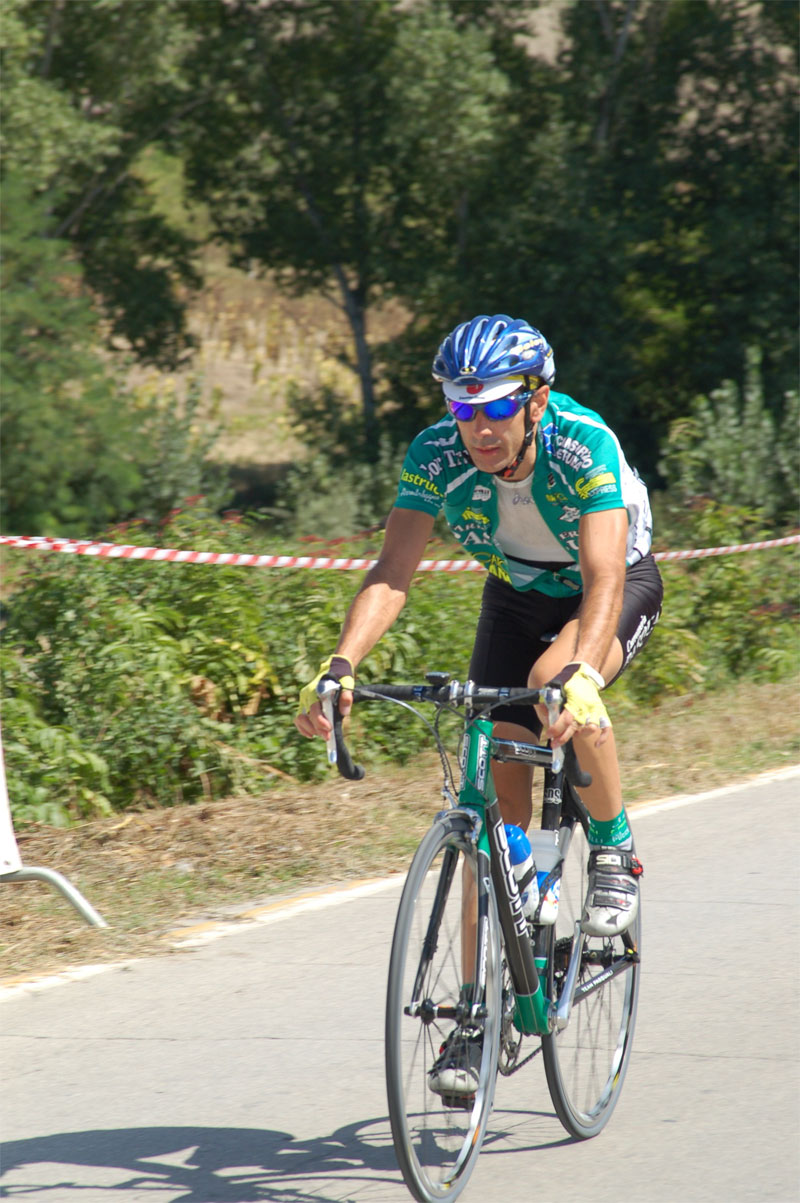 gal/2006/07 - Fondo della Valdarbia II serie/3 - Su e giu per le crete e  l arrivo/DSC_0075-01.jpg